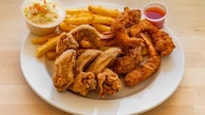 Jumbo Shrimp (4 Pieces) & Wing (4).