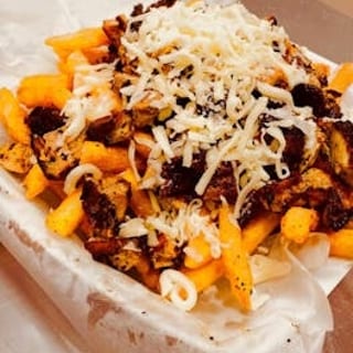 Grilled Chicken Cheese Fries